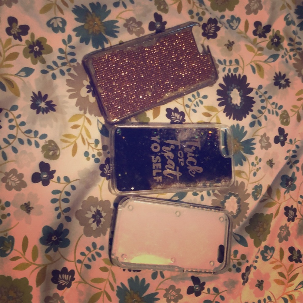 1 iPhone 5 and 2 iPhone 8 and 7 plus phone cases